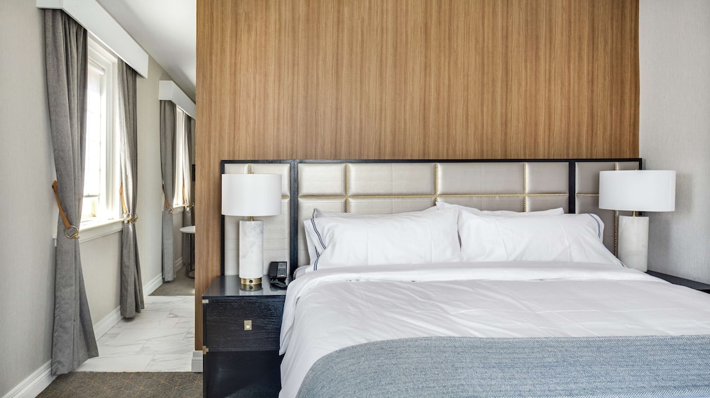 the sire hotel lexington tapestry collection by hilton