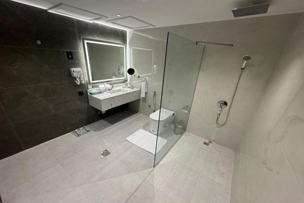 mora hotel al khobar