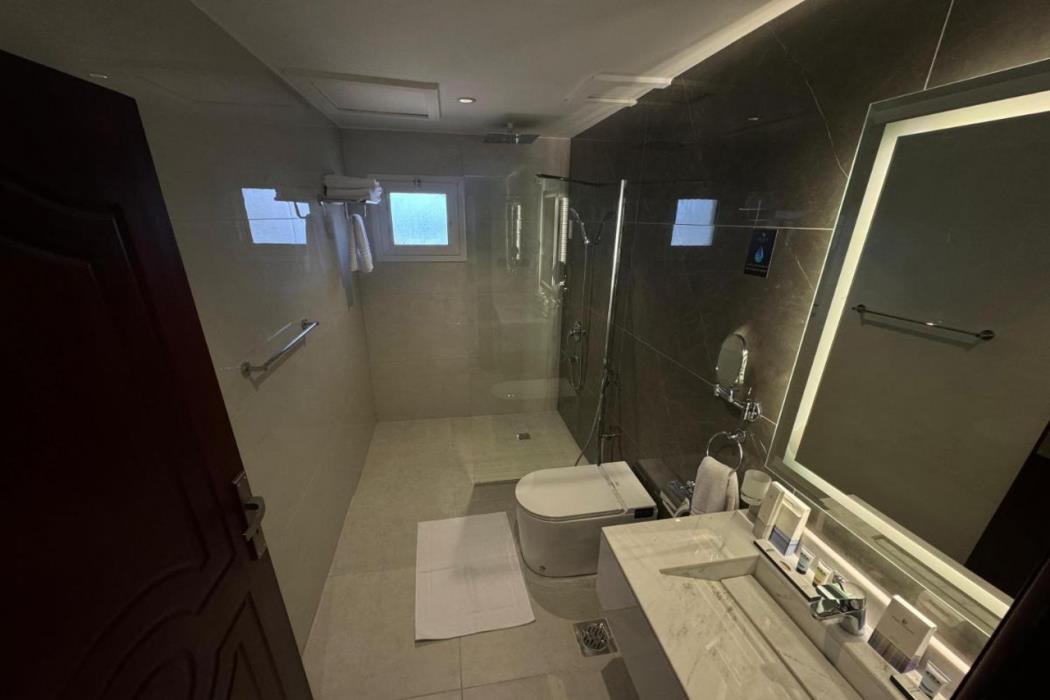mora hotel al khobar