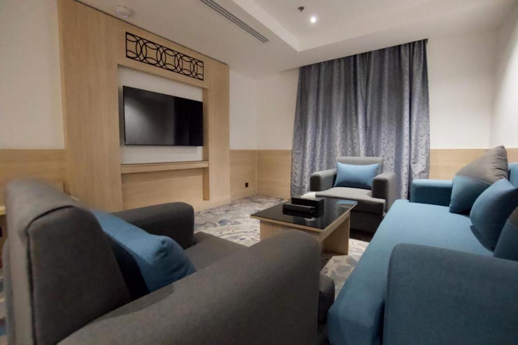 mora hotel al khobar