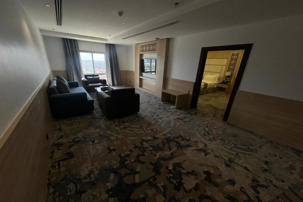 mora hotel al khobar