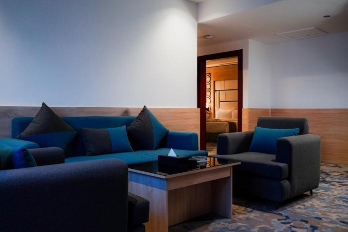 mora hotel al khobar