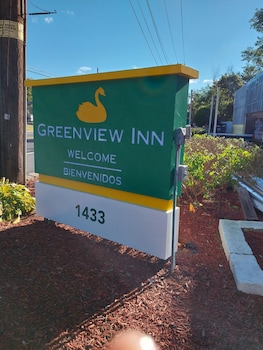 greenview inn riverhead