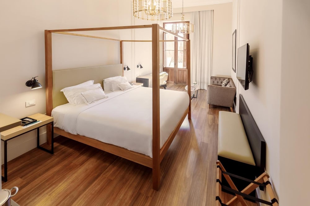 Palmaroga Hotel Asuncion, Tapestry Collection By Hilton,,4 star