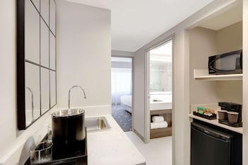 embassy suites by hilton atlanta perimeter center