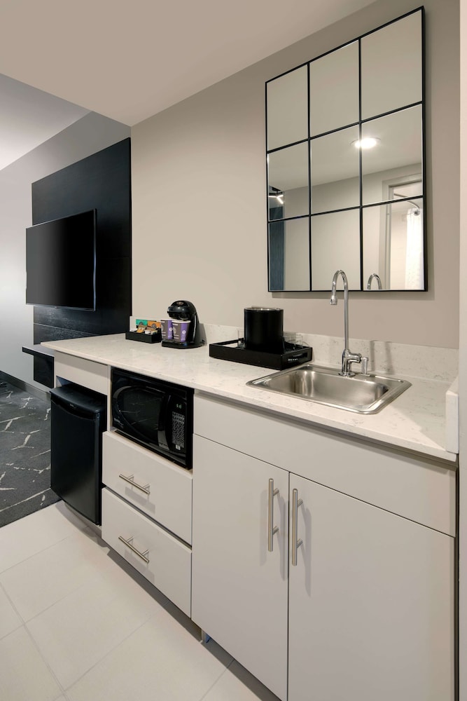 embassy suites by hilton atlanta perimeter center