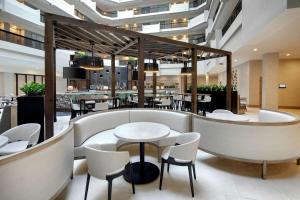 embassy suites by hilton atlanta perimeter center