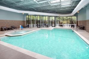 embassy suites by hilton atlanta perimeter center