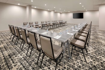 embassy suites by hilton atlanta perimeter center