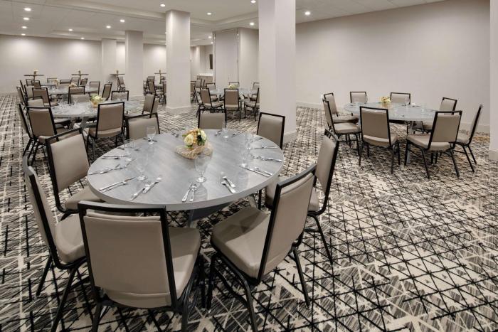 embassy suites by hilton atlanta perimeter center