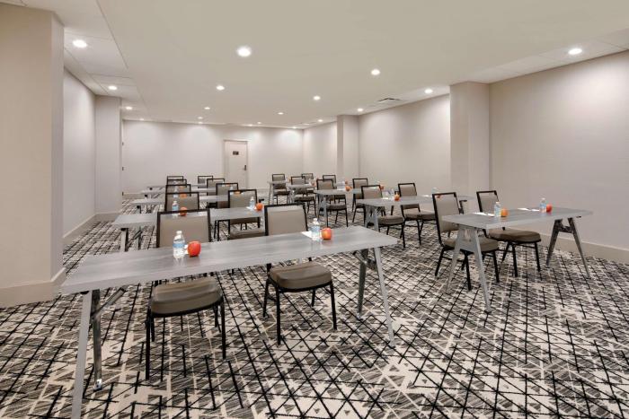embassy suites by hilton atlanta perimeter center