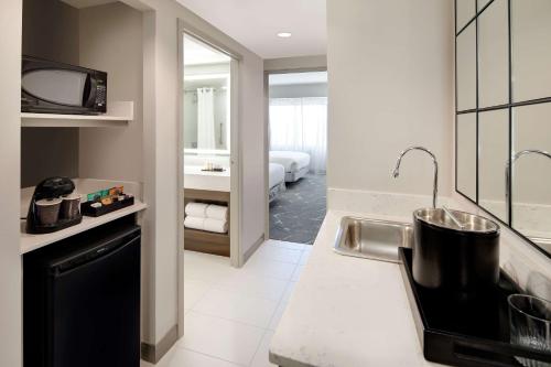embassy suites by hilton atlanta perimeter center