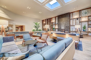 doubletree by hilton atlanta windy hill ballpark