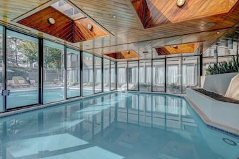 Doubletree By Hilton Atlanta Windy Hill Ballpark,,4 star