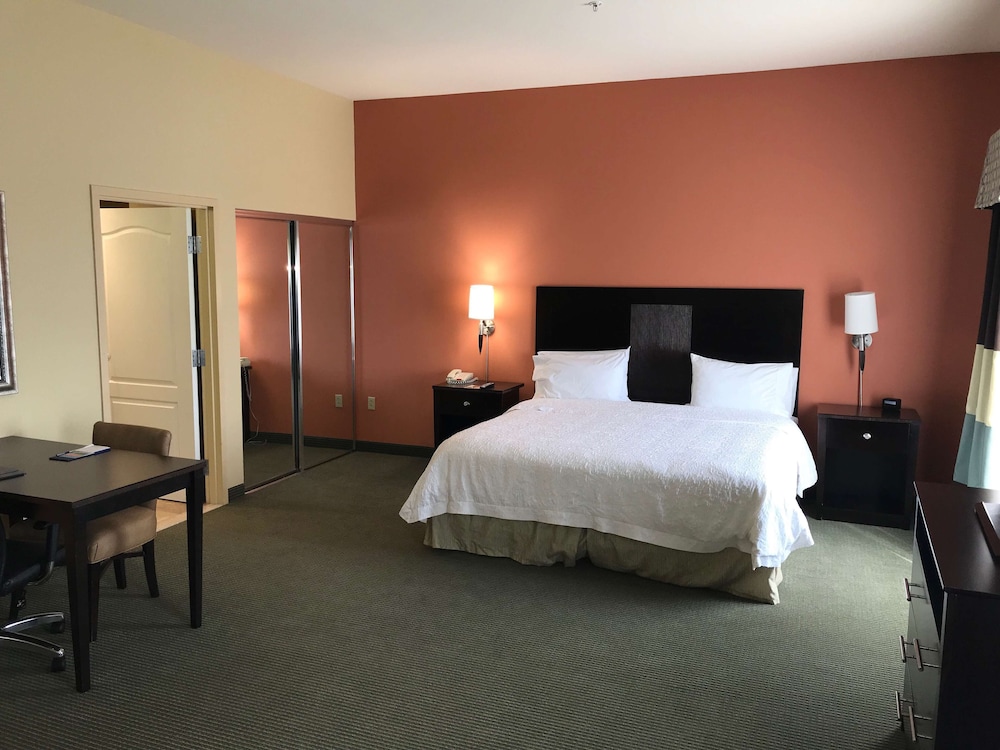 hampton inn and suites austin lakeway