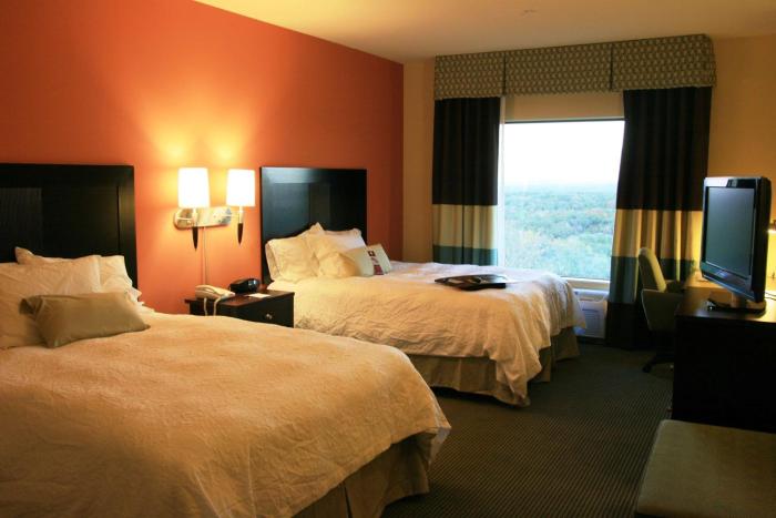 hampton inn and suites austin lakeway