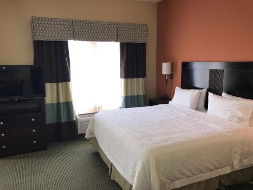 hampton inn and suites austin lakeway