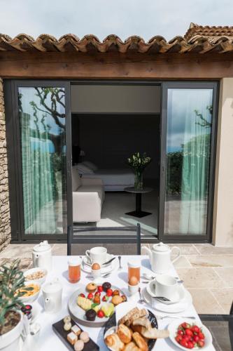 hotel les bories and spa