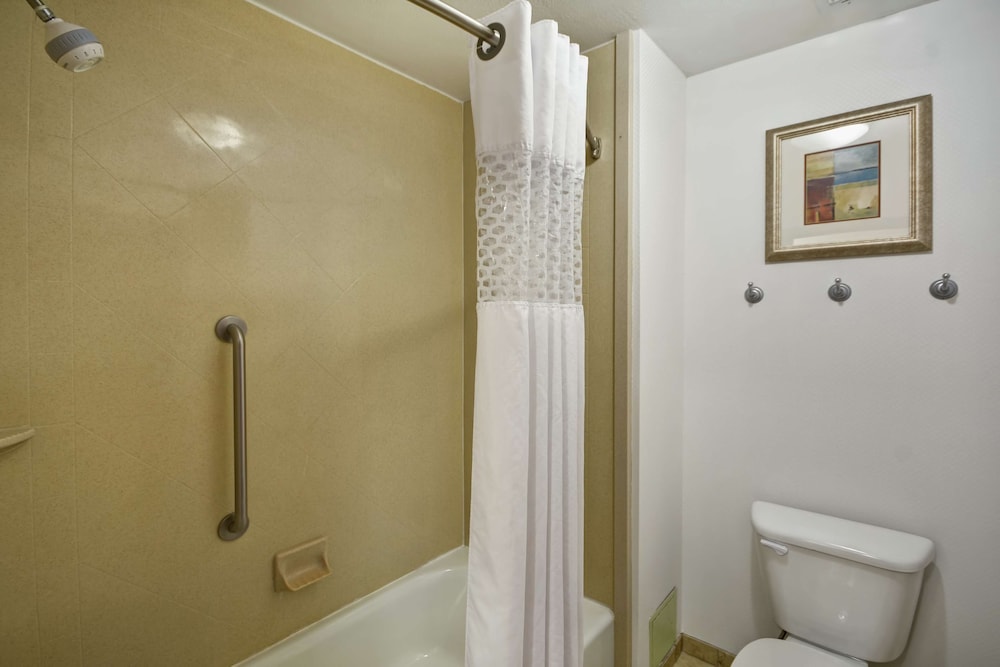 hampton inn and suites corpus christi i 37 navigation blvd