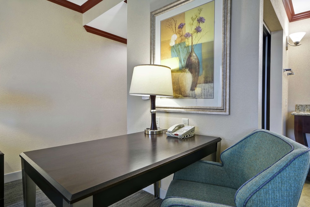 hampton inn and suites corpus christi i 37 navigation blvd
