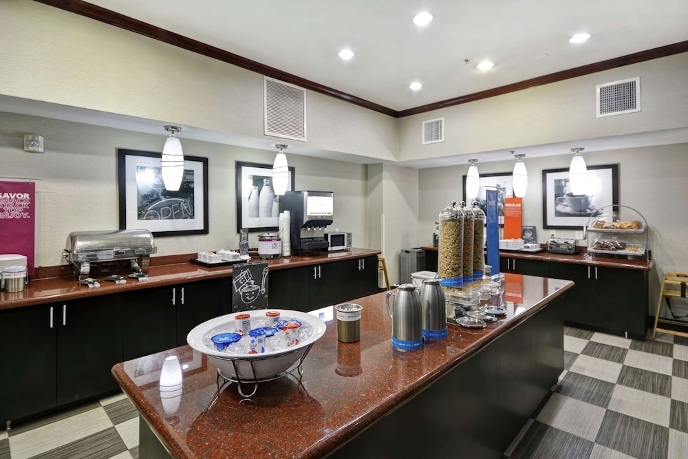 hampton inn and suites corpus christi i 37 navigation blvd
