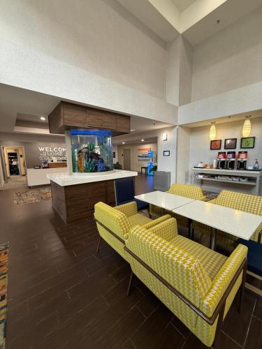 hampton inn and suites corpus christi i 37 navigation blvd