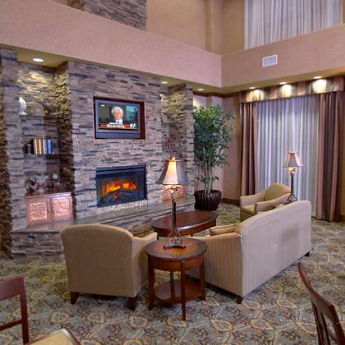 hampton inn and suites farmington