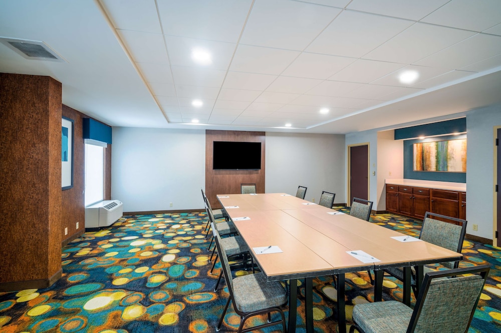 hampton by hilton bardstown