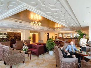 golden eagle summit hotel downtown