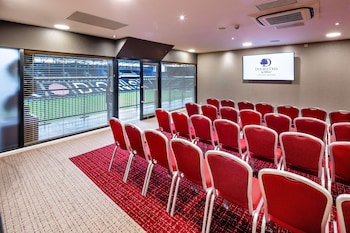 doubletree by hilton milton keynes
