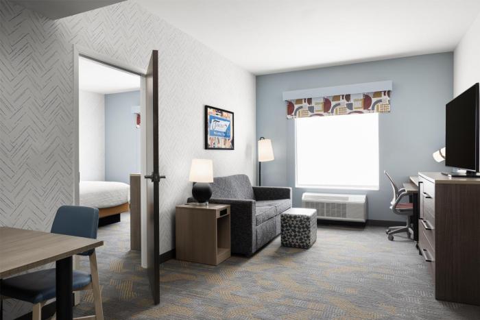 home2 suites dickson tn