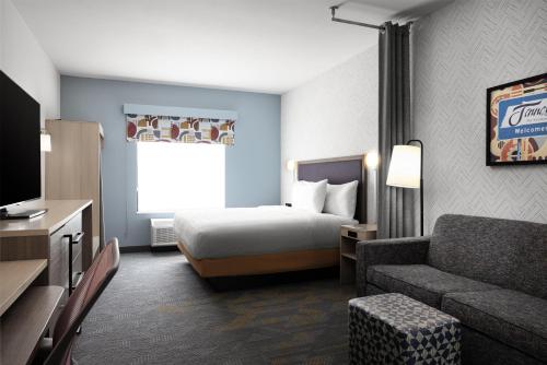 home2 suites dickson tn