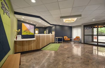 Spark By Hilton Woburn Boston,,3 star