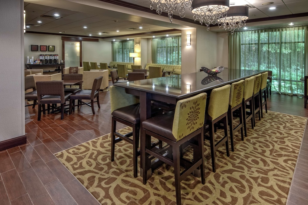hampton inn cambridge