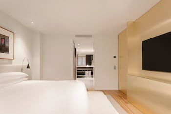 boho budapest small luxury hotels