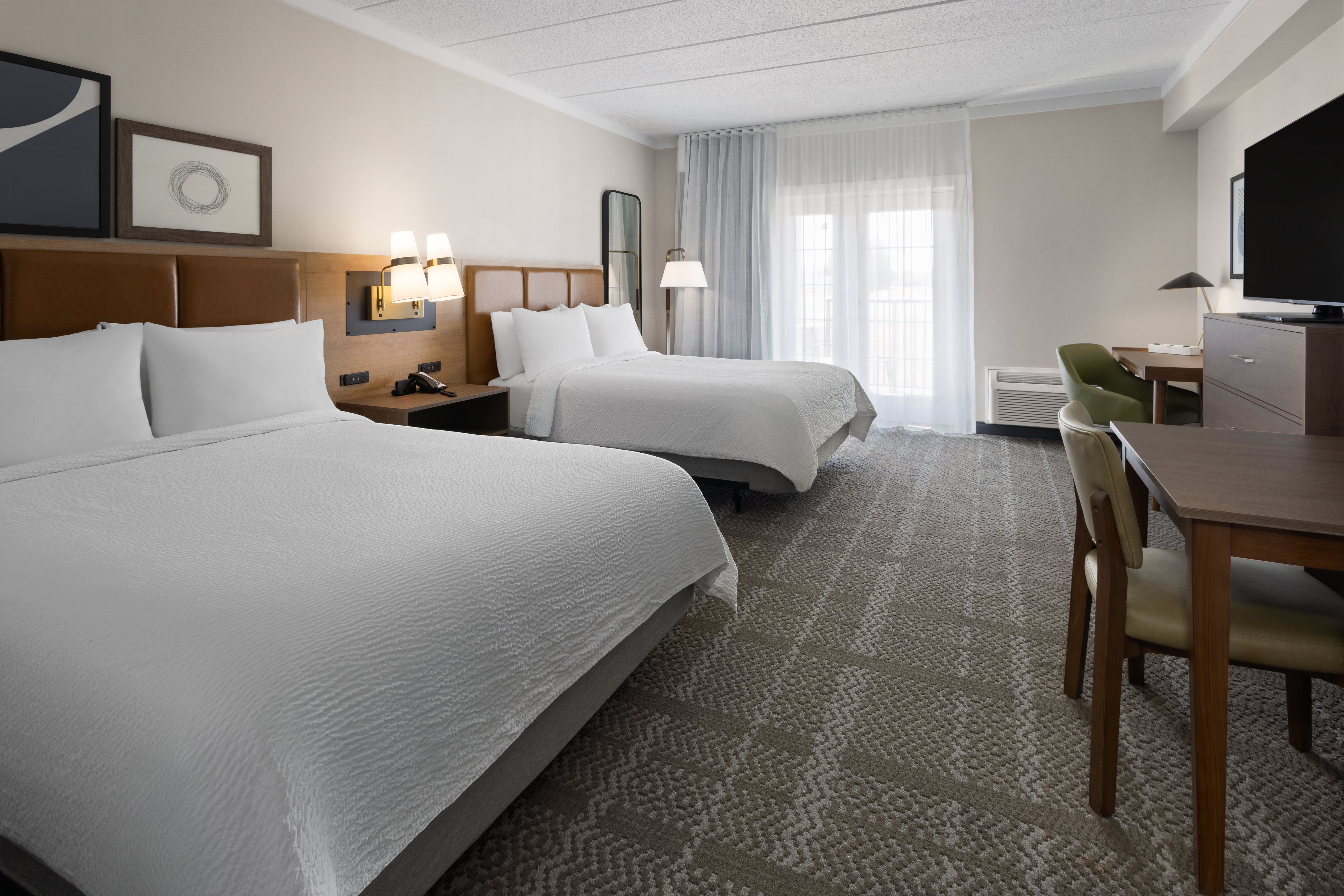heritage inn and suites rehoboth beach