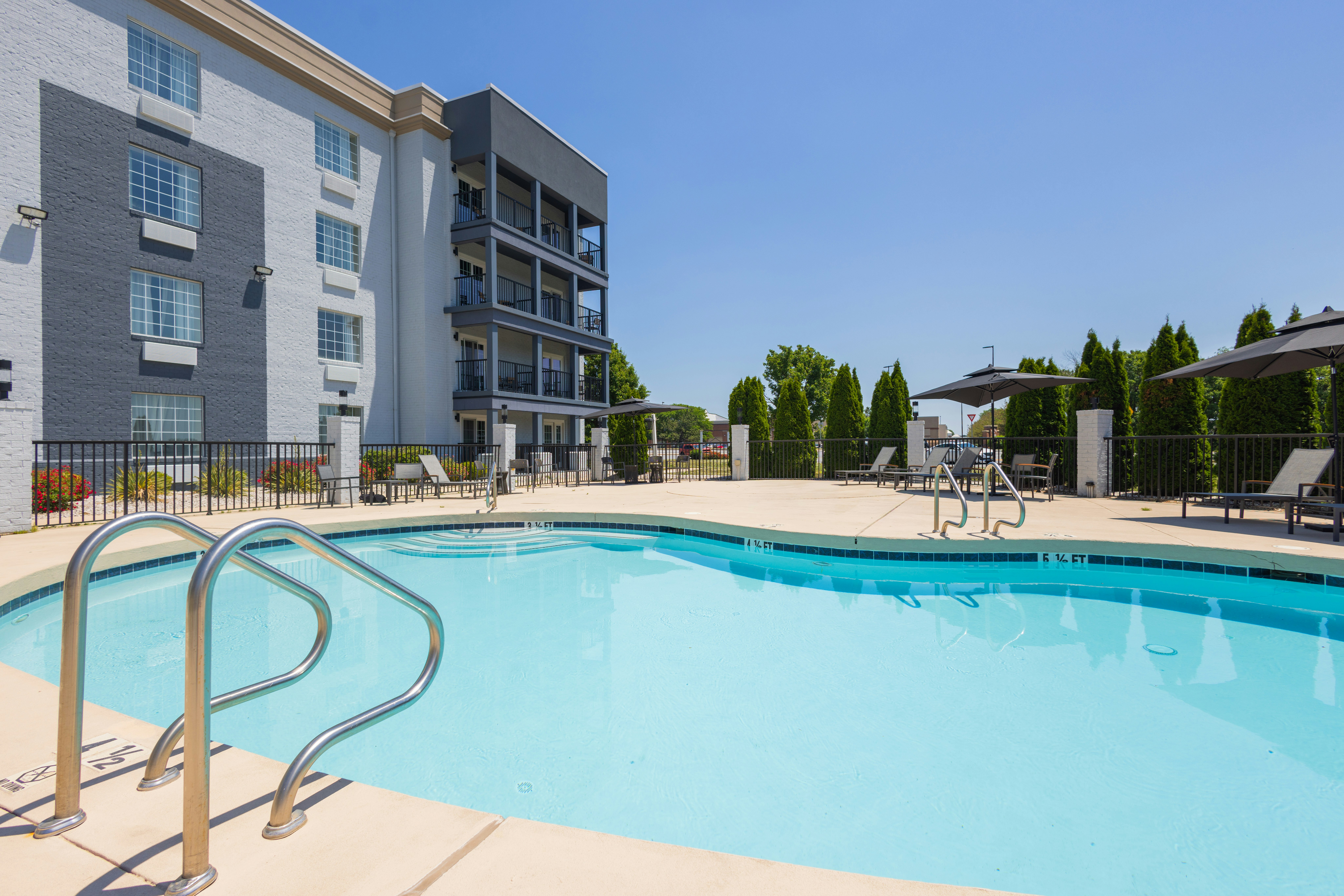 heritage inn and suites rehoboth beach