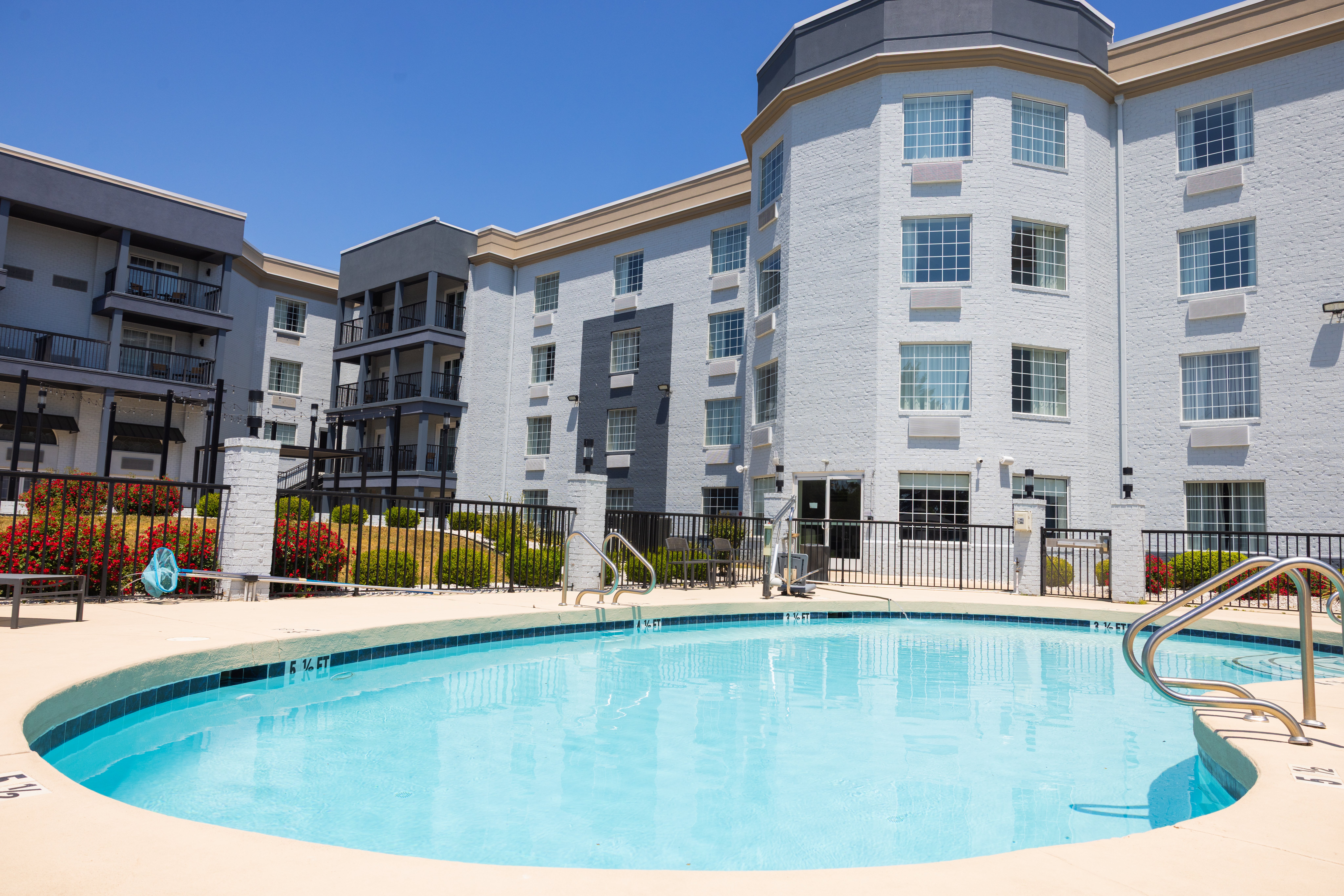 heritage inn and suites rehoboth beach