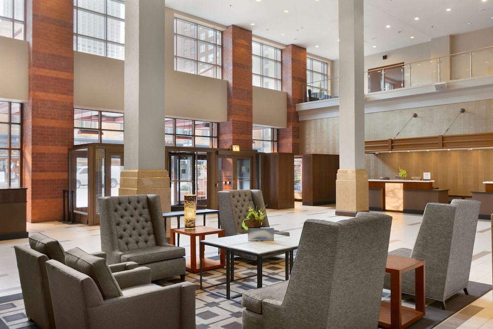 embassy suites by hilton chicago downtown river north