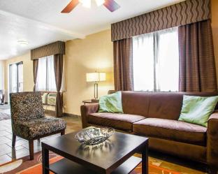 Quality Inn & Suites Ankeny - Des Moines,Des Moines>>Ankeny,3 star