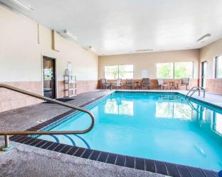 quality inn and suites ankeny des moines