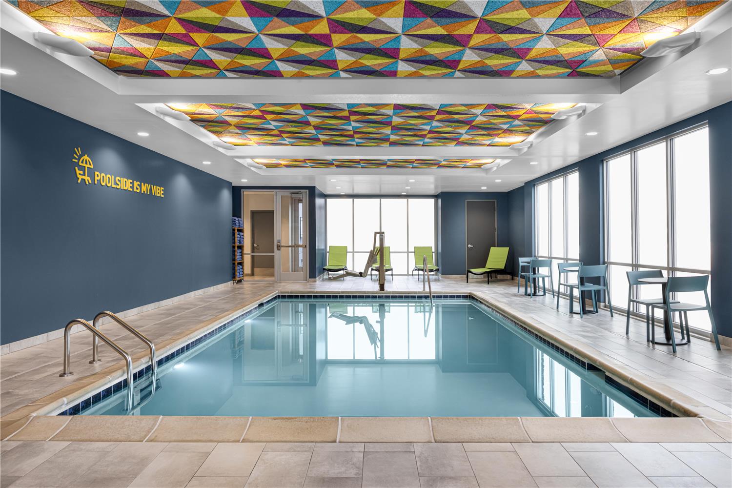 home2 suites by hilton dry ridge