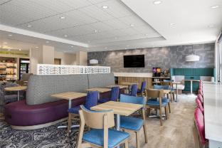 home2 suites by hilton dry ridge