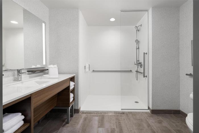 home2 suites by hilton dry ridge