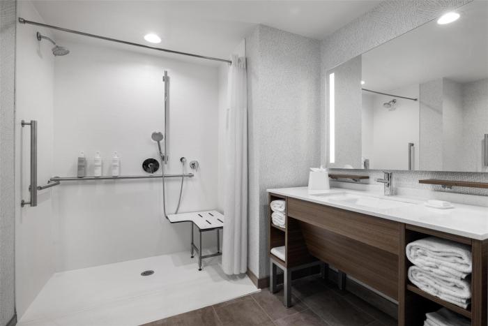 home2 suites by hilton dry ridge