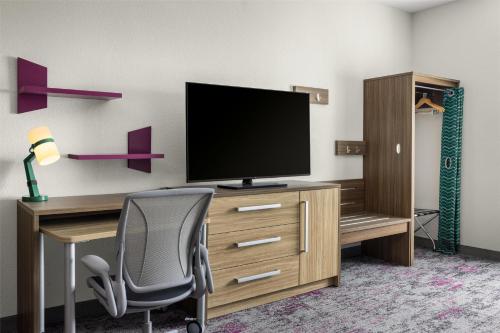 home2 suites by hilton dry ridge