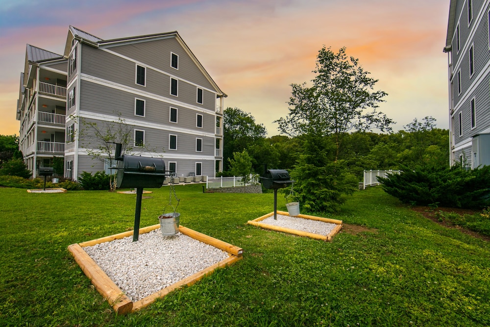 holiday inn club vacations holiday hills resort branson by ihg