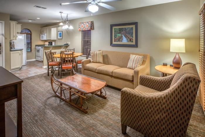 holiday inn club vacations holiday hills resort branson by ihg