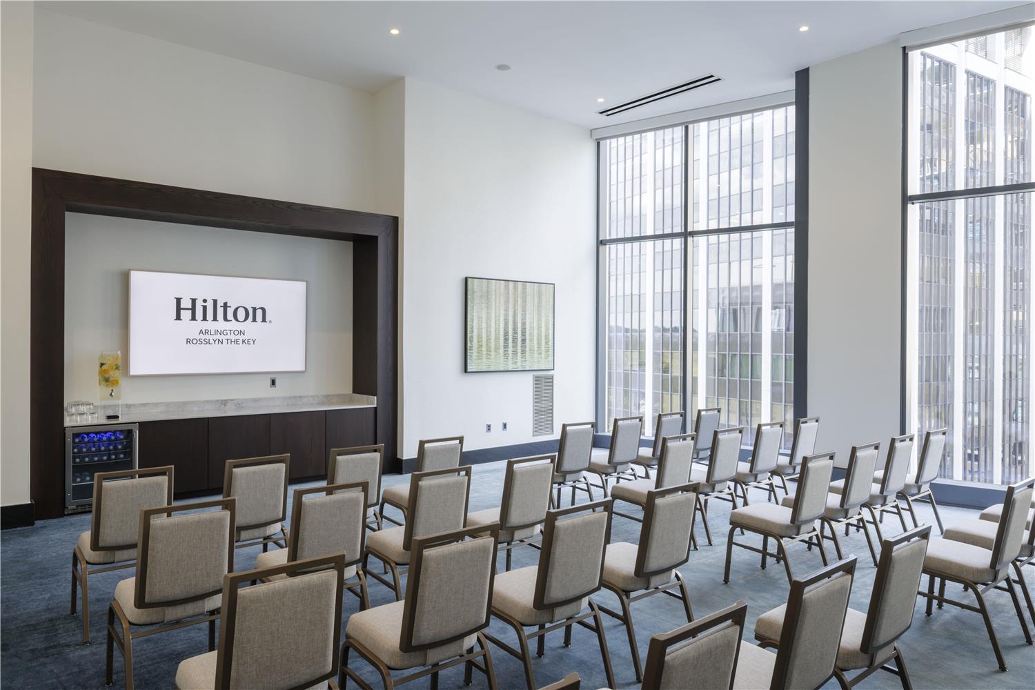 hilton arlington rosslyn the key