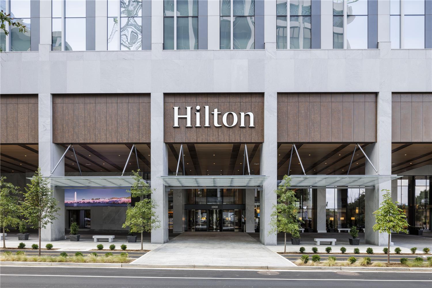 hilton arlington rosslyn the key